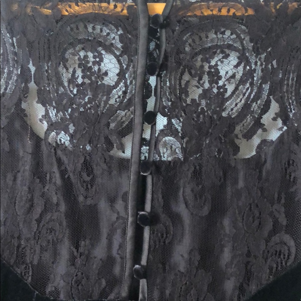Dress - Picture 3 of 6